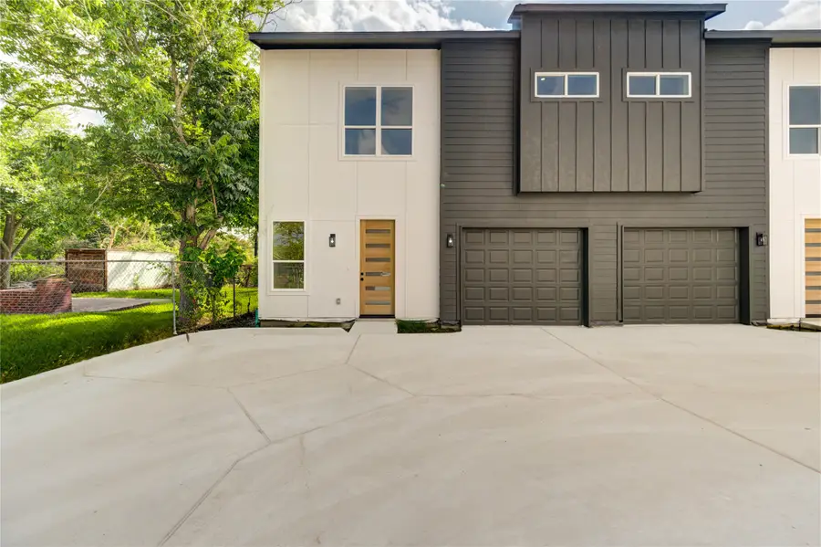 9007 Noel A And B Street, Houston, TX 77033 - Image #2