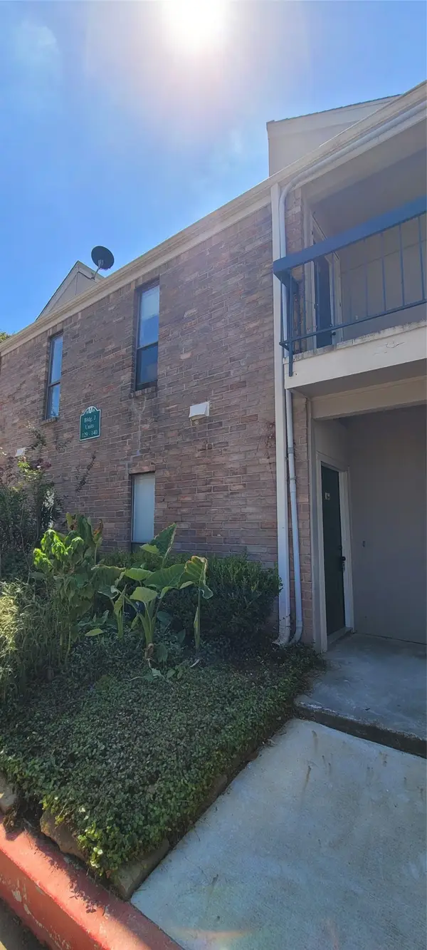 7950 N Stadium Drive #129, Houston, TX 77030