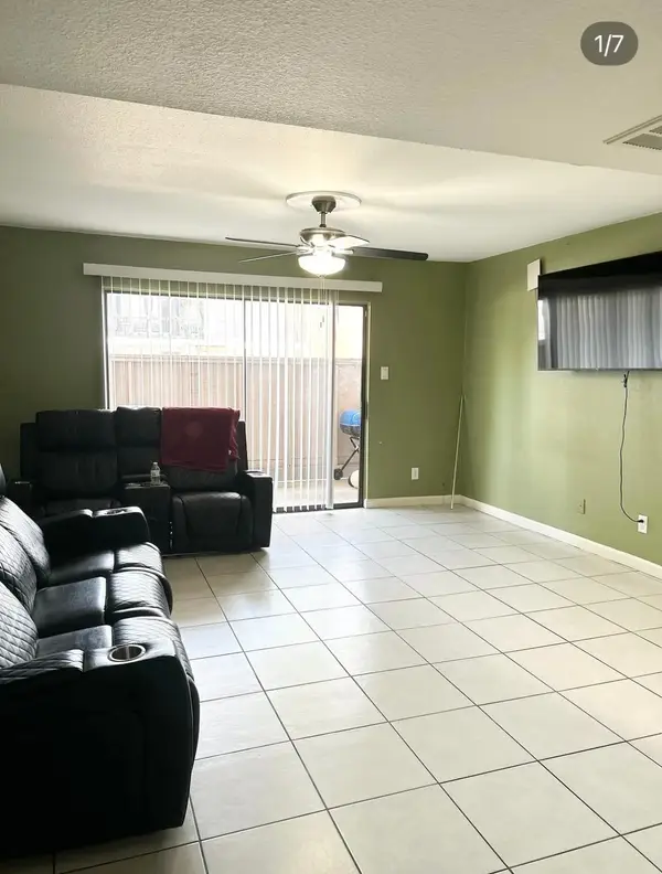 206 Plaza Verde Drive #D16, Houston, TX 77038