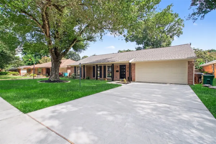 5443 Redstart Street, Houston, TX 77096 - #2