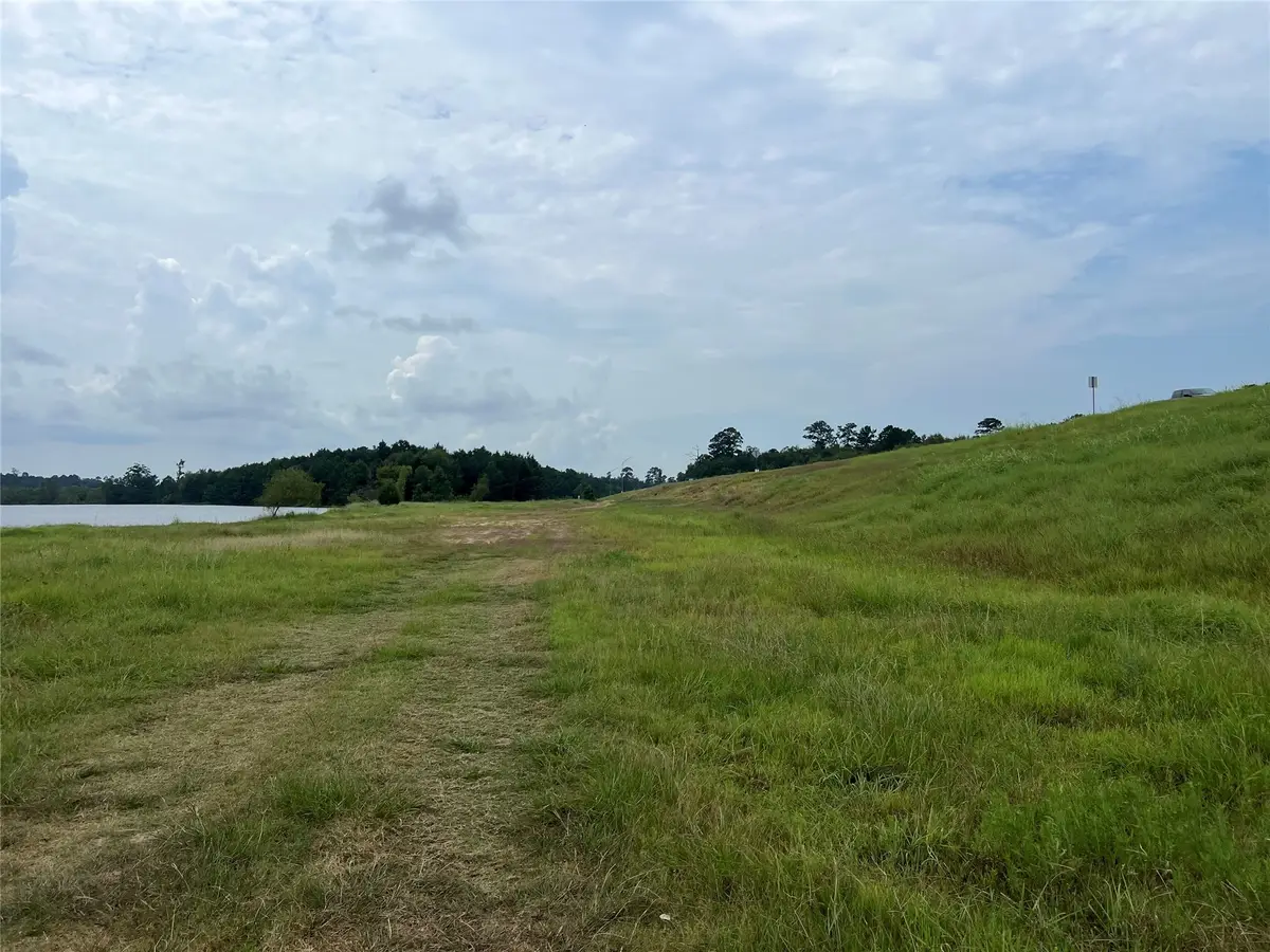 508 County Road 318, Cleveland, TX 77327 - Image #1