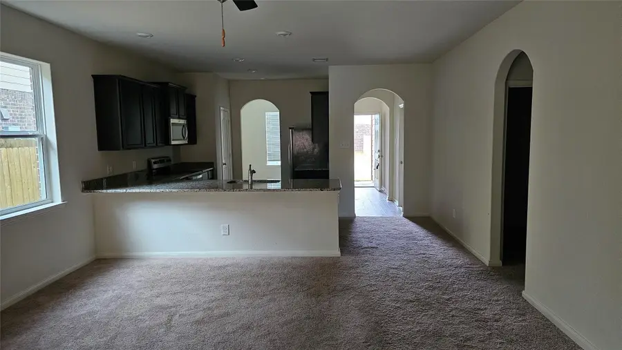 10623 Lost Maples Drive, Cleveland, TX 77328 - Image #2