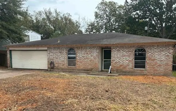 255 Greeves Street, Beaumont, TX 77707