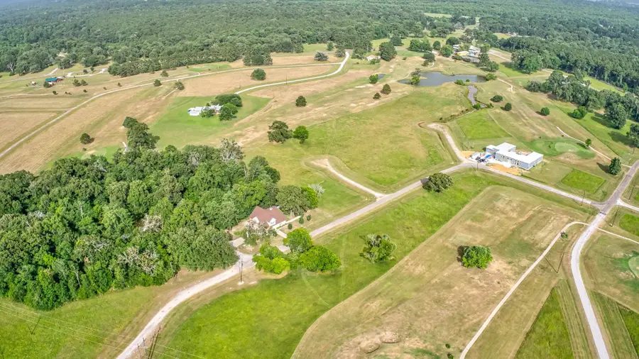 1 Springs Road, Trinity, TX 75862 - #3