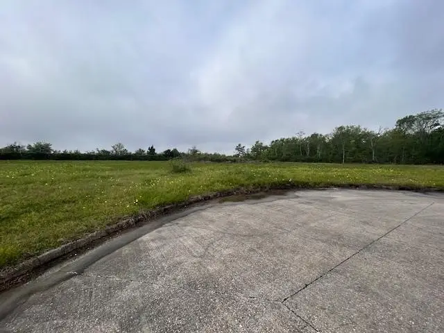 7555 Coral Creek Street, Beaumont, TX 77707 - Image #3