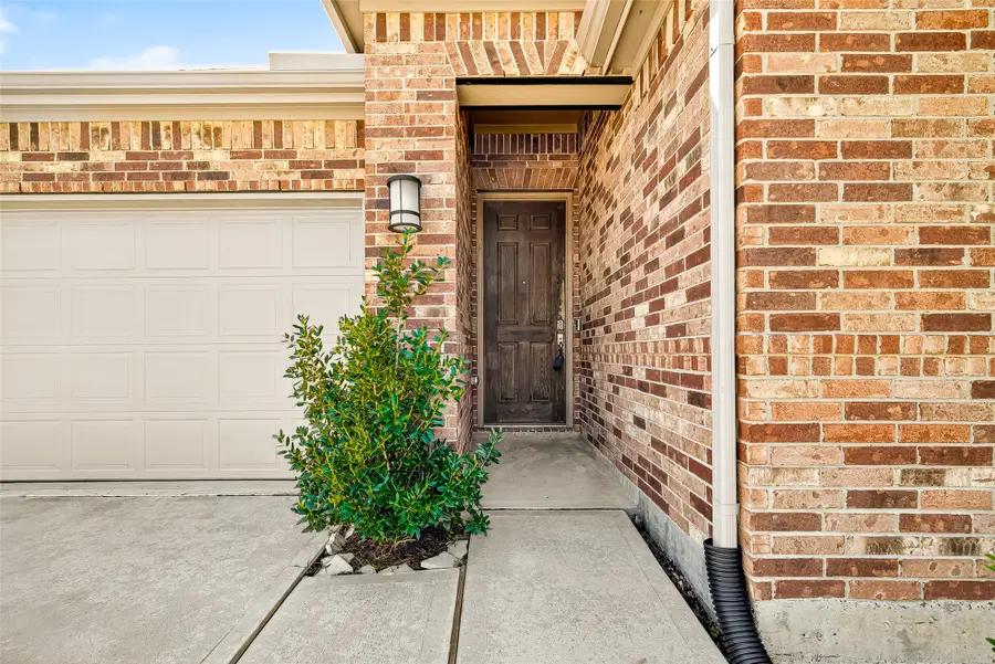 1109 Black Rail Street, La Marque, TX 77568 - Image #3