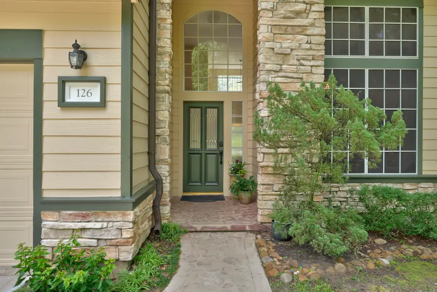 126 Wisteria Walk Circle, The Woodlands, TX 77381 - #3