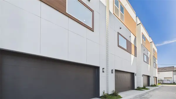 2419 Harrington Street, Houston, TX 77026