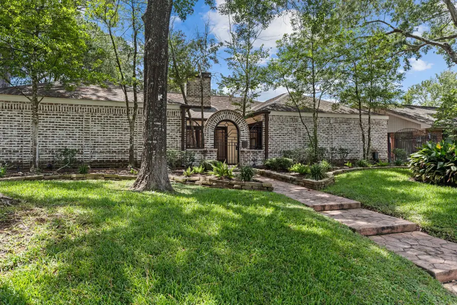 10007 Cedar Creek Drive, Houston, TX 77042 - #2