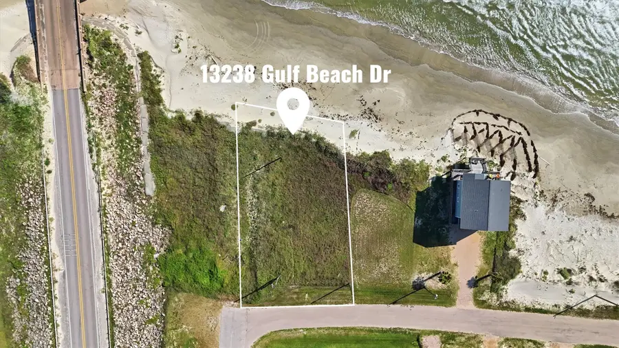 13238 Gulf Beach Dr, Freeport, TX 77541 - #2