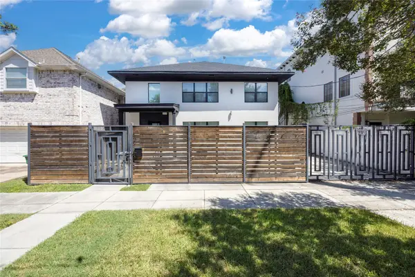 1305 Blodgett Street, Houston, TX 77004