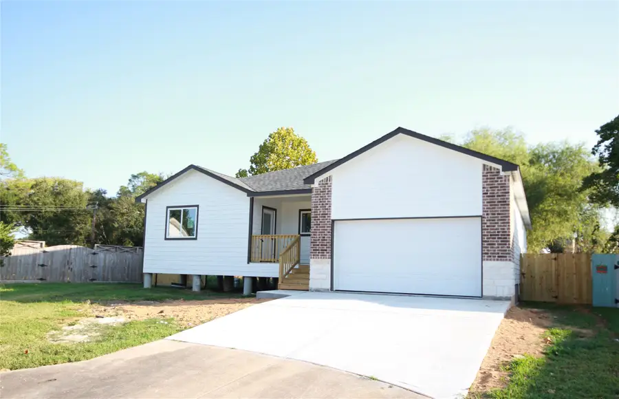 11514 Quincewood Drive, Houston, TX 77089 - Image #2