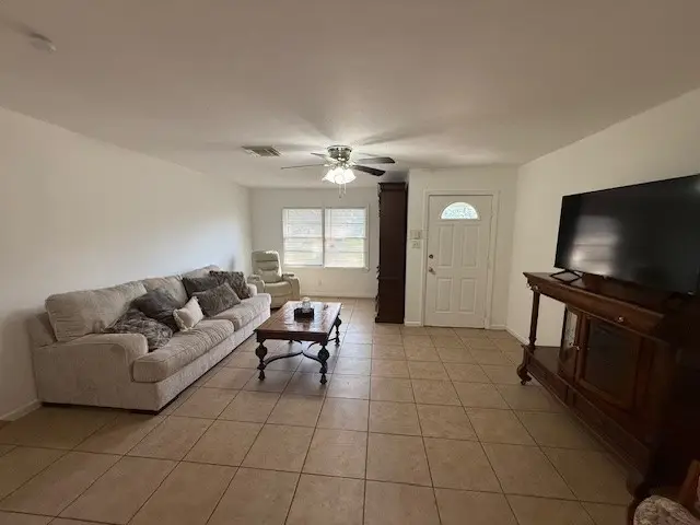 2118 14th Ave N, Texas City, TX 77590 - Image #3