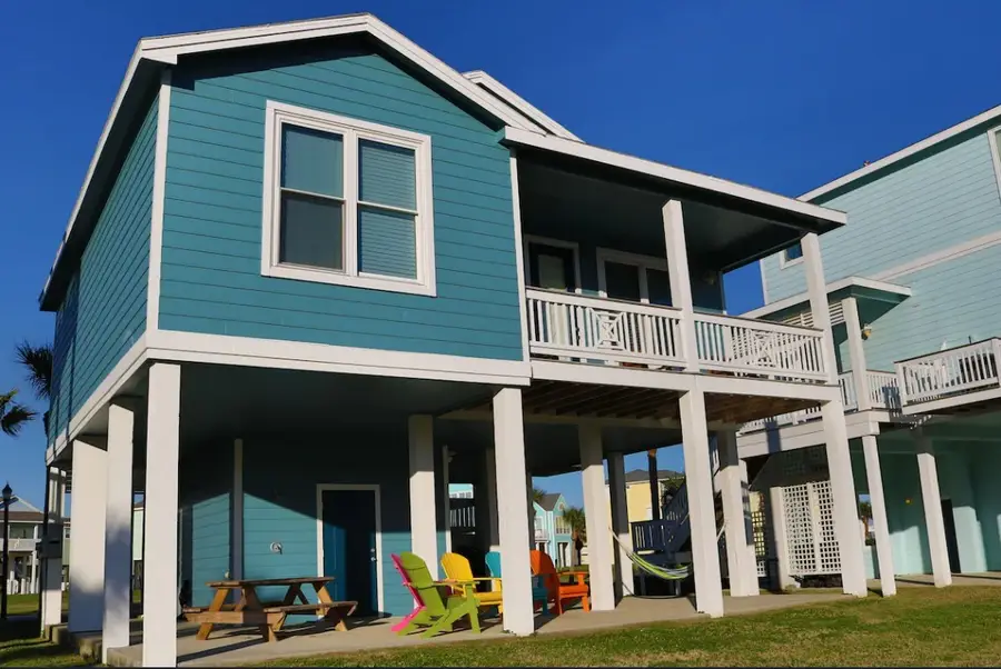 4142 Green Heron Circle, Galveston, TX 77554 - Image #3