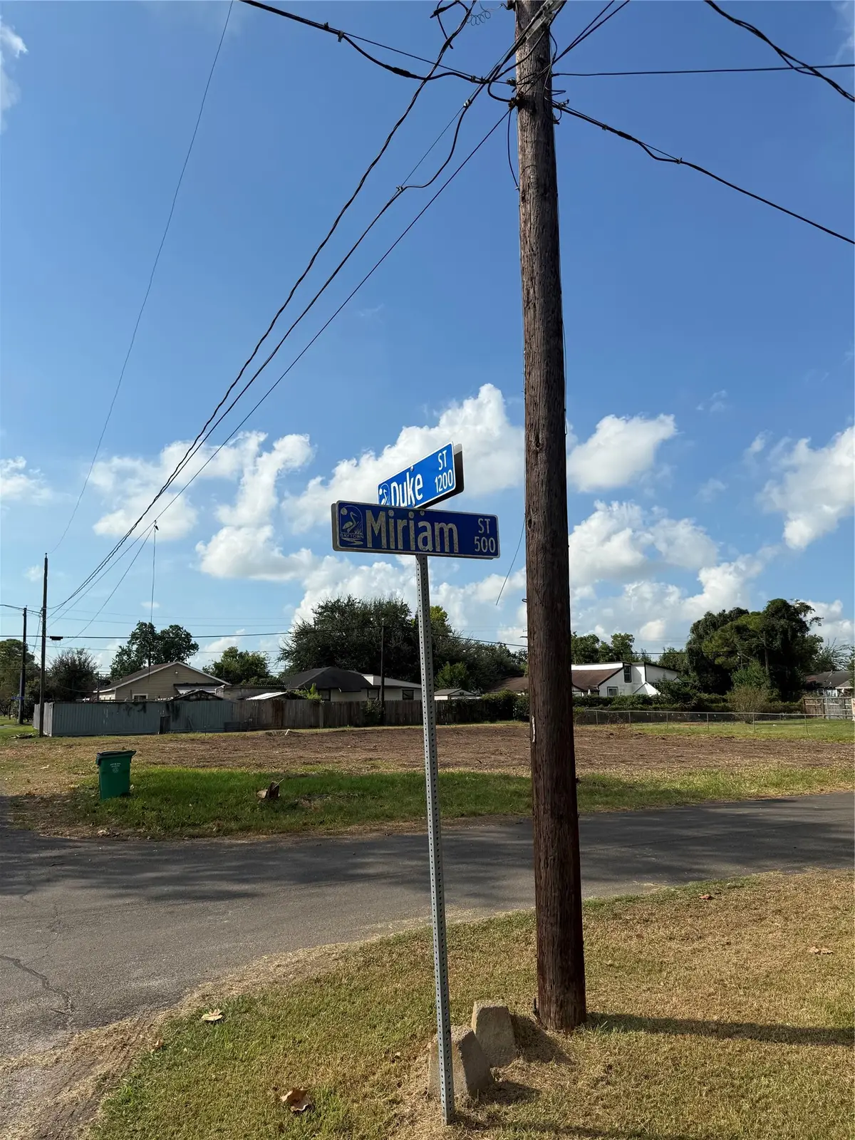 1301 Duke Street, Baytown, TX 77520 - #1
