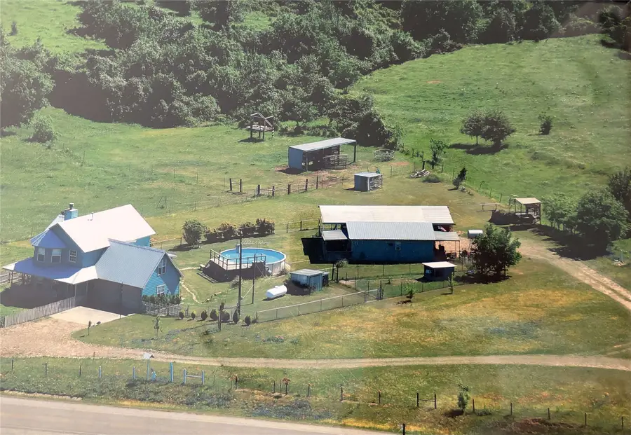 4026 Fm 109, New Ulm, TX 78950 - Image #3