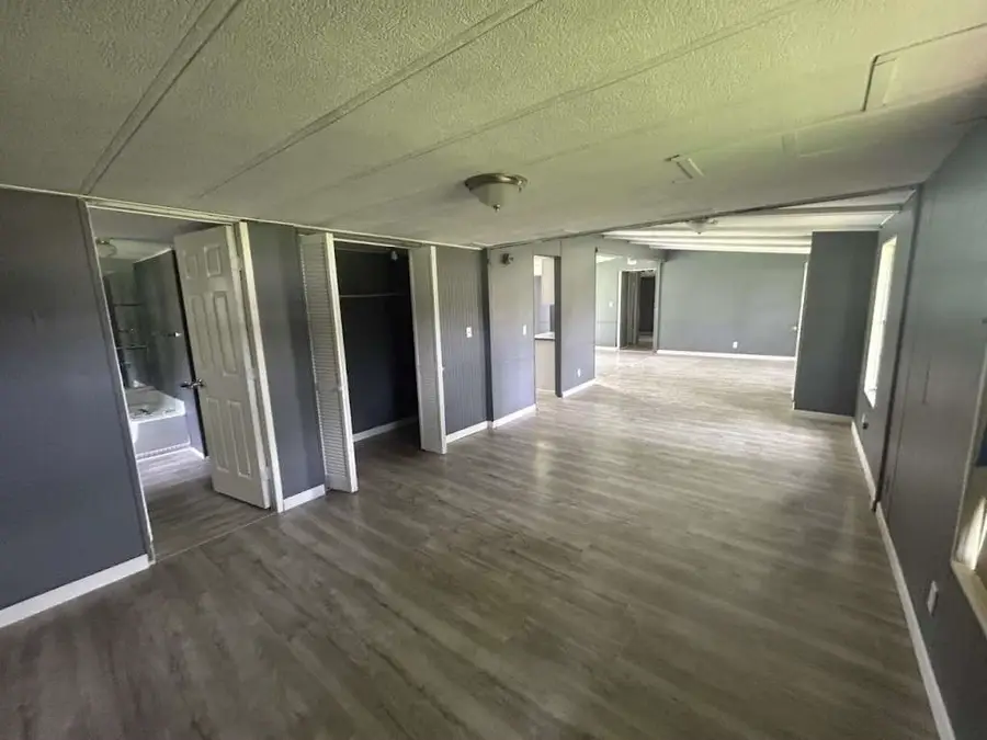 120 Greenridge Circle, Lufkin, TX 75904 - Image #2