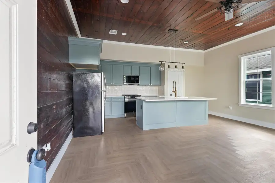 1708 Gentry St Street #A-B, Houston, TX 77009 - Image #3