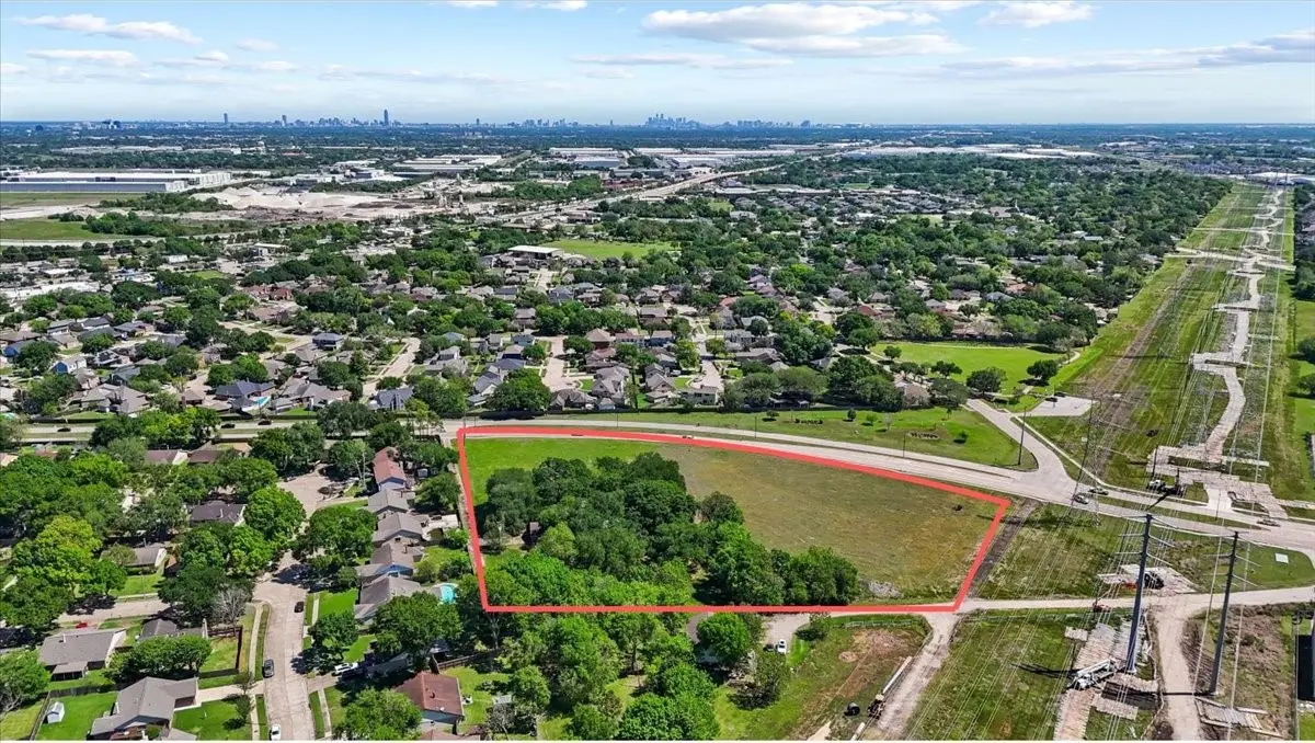 718 Staffordshire Road Road, Stafford, TX 77477 - #1