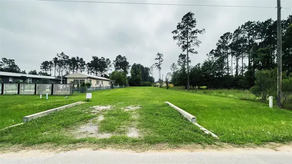 48 Road 5027, Cleveland, TX 77327