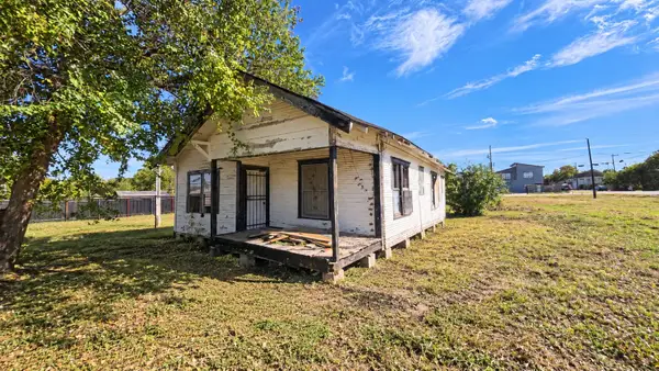 9802 Lanewell Street, Houston, TX 77029