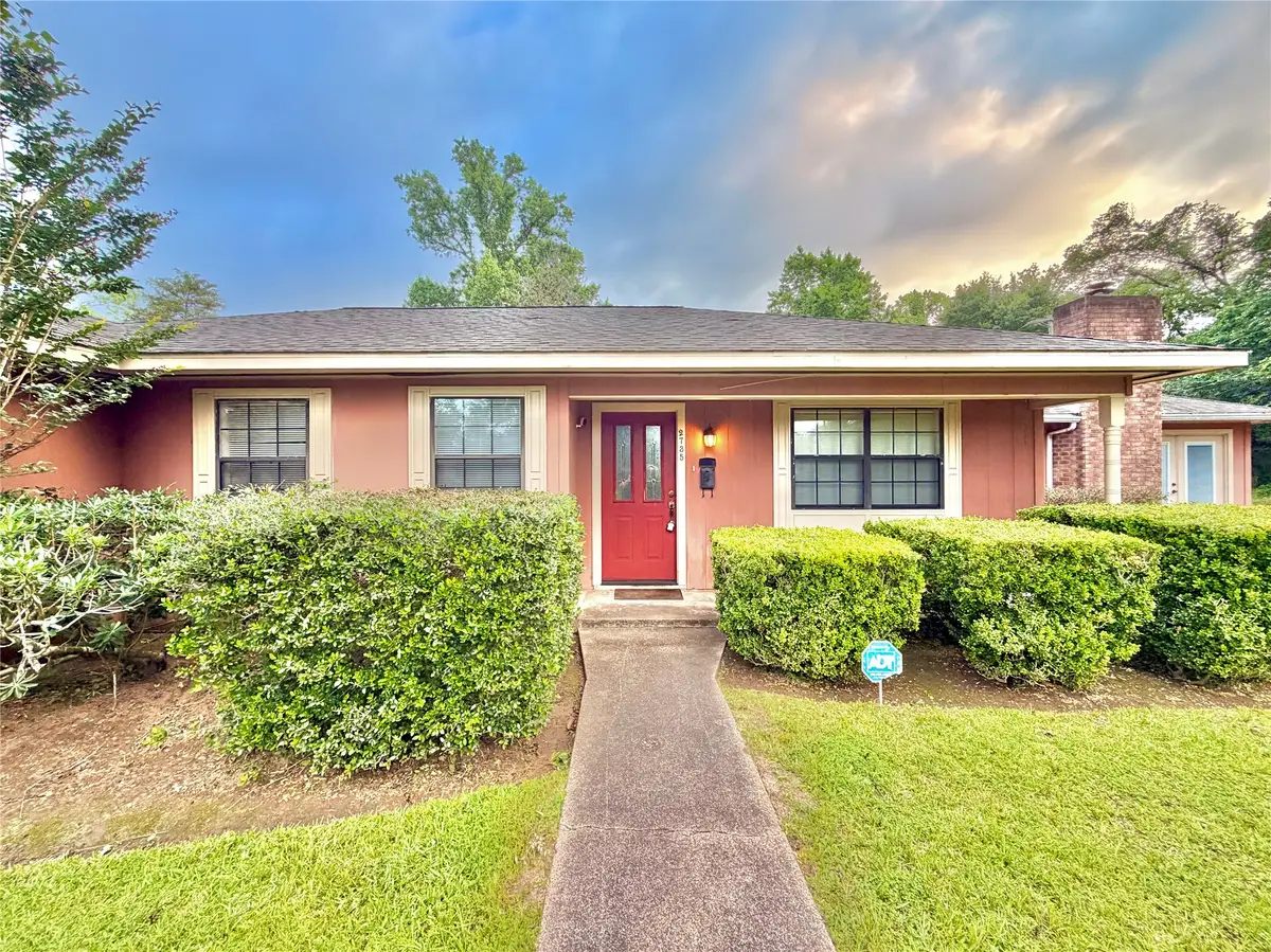 2735 Webster Street, Liberty, TX 77575 - #1