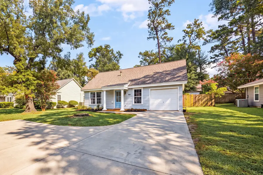1067 W 43rd Street, Houston, TX 77018 - #2