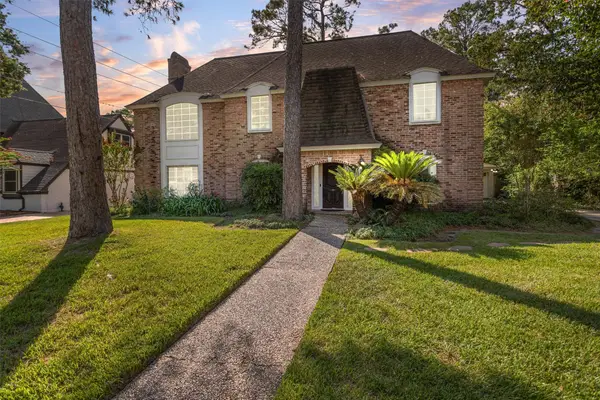 5611 Pebble Springs Drive, Houston, TX 77066