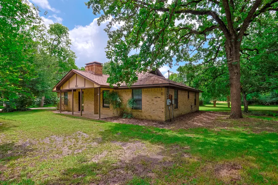 211 Brantley Lane, Magnolia, TX 77354 - Image #2