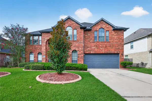 11504 Bay Crossing Drive, Pearland, TX 77584