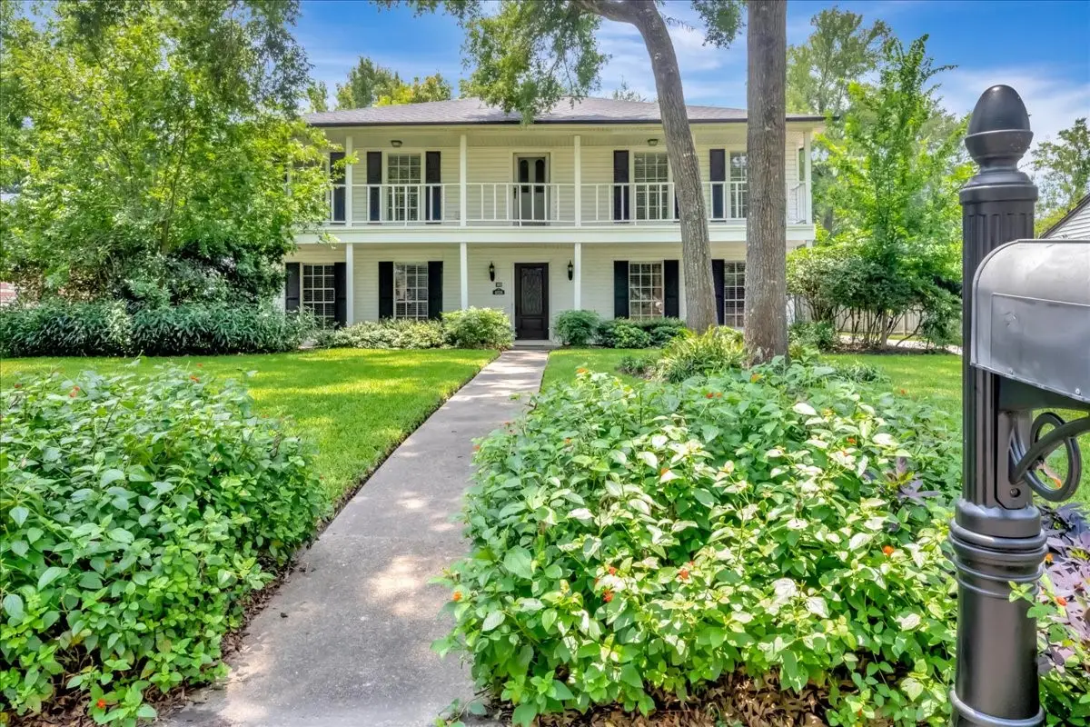 4026 Laurel Grove Drive, Taylor Lake Village, TX 77586 - #1