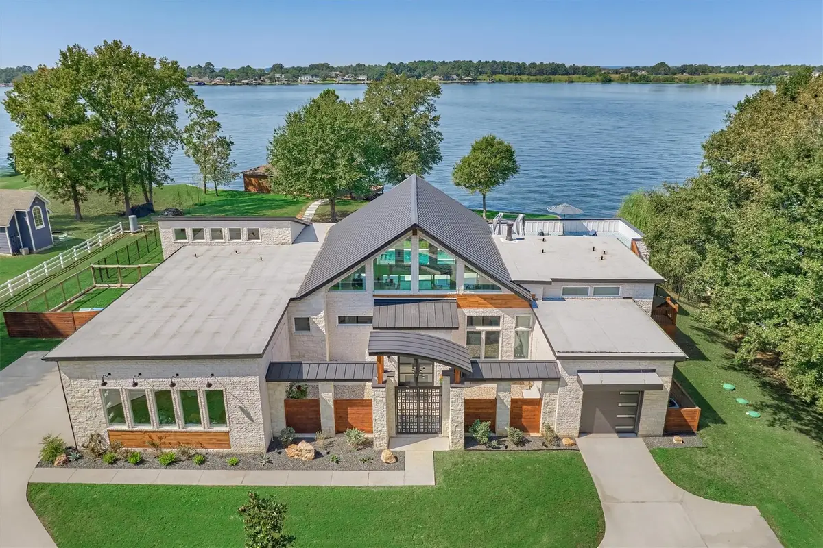 9228 Lake Conroe Drive, Conroe, TX 77304 - #1