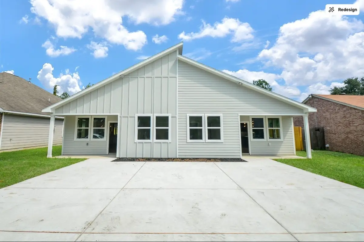 5923 Southtown Street, Houston, TX 77033 - Image #1