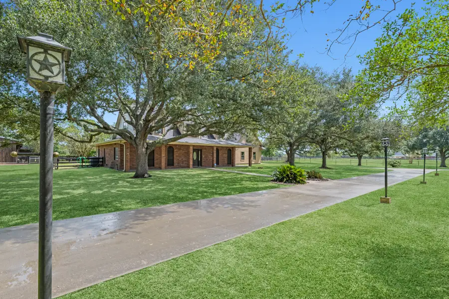 24849 County Road 48, Angleton, TX 77515 - #3