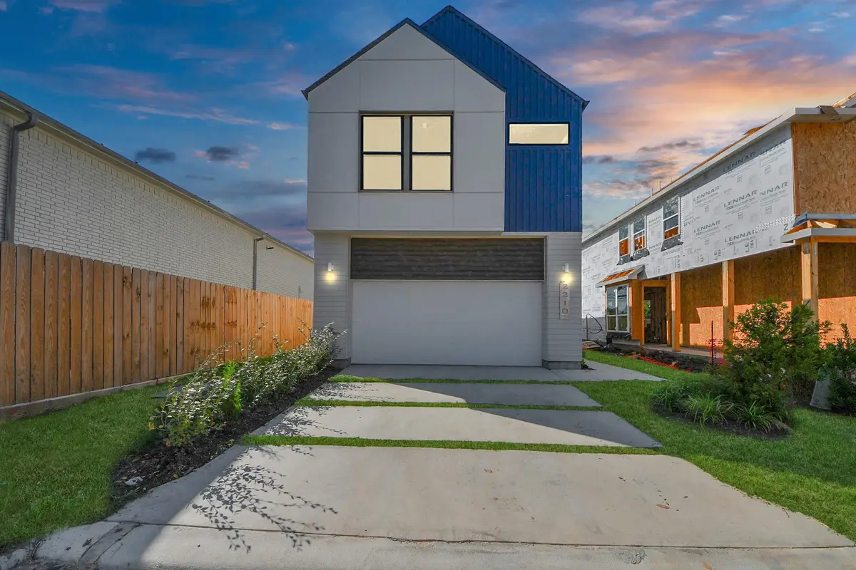 2205 Diagonal Lane, Houston, TX 77051 - Image #1