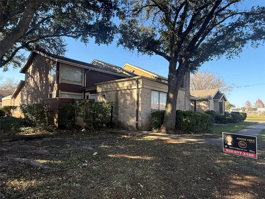 8498 Dairy View Lane, Houston, TX 77072 - Image #2