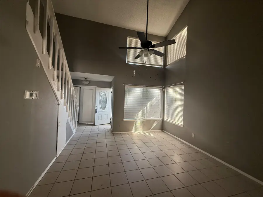 8498 Dairy View Lane, Houston, TX 77072 - Image #3