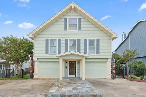 146 Tamana Drive, Galveston, TX 77554