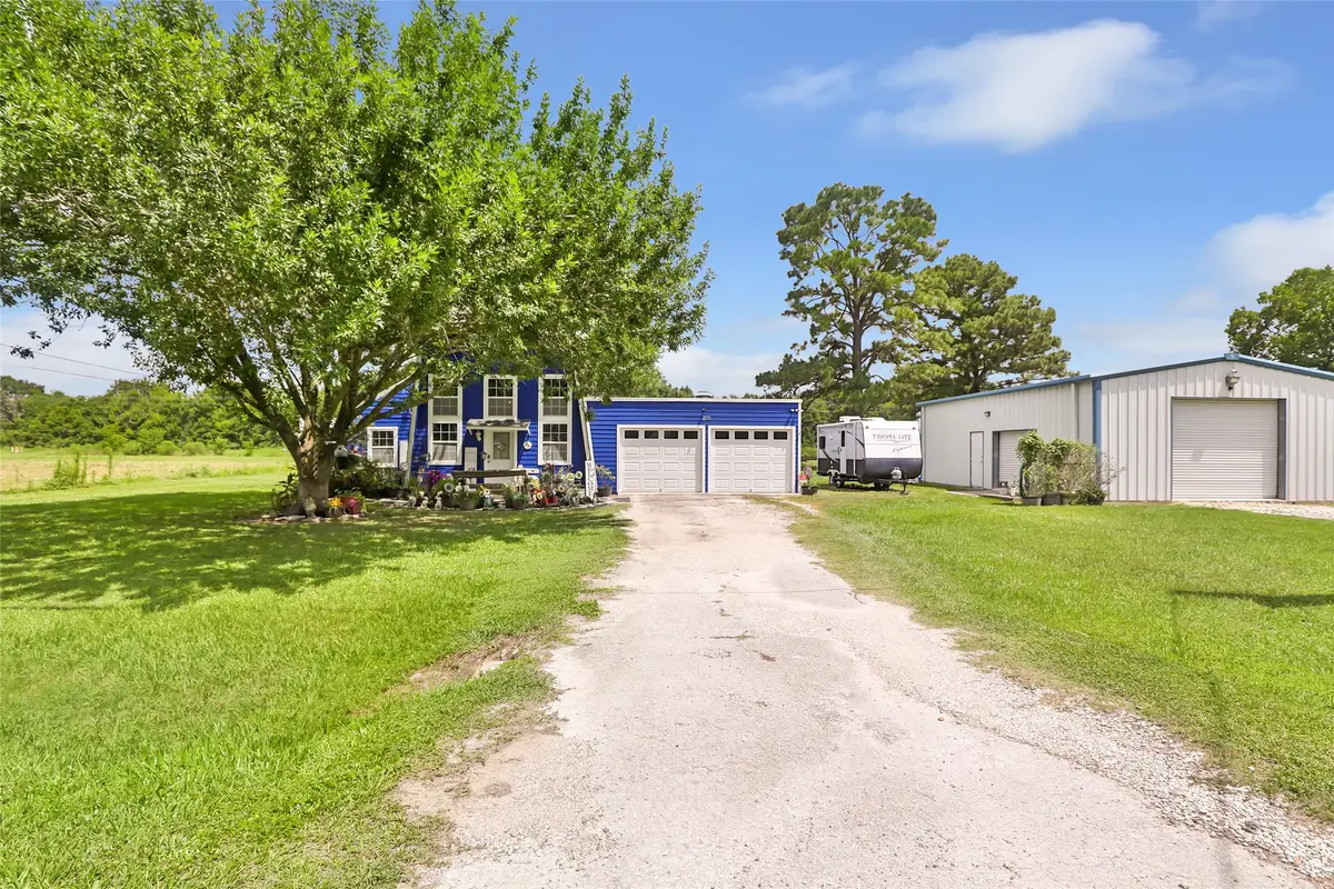 275 Commerce Lane, Highlands, TX 77562 - #1