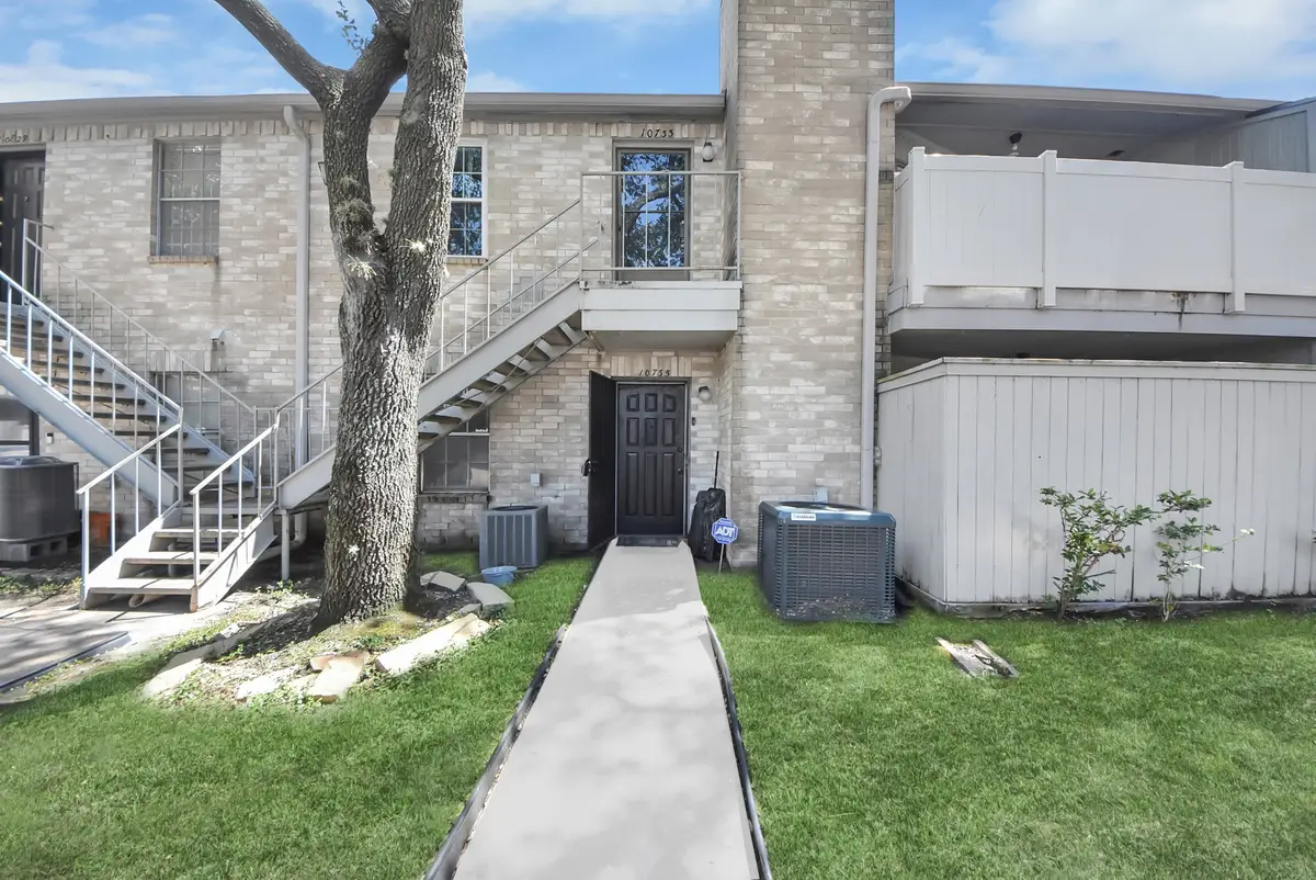 10735 Braes Bend Drive, Houston, TX 77071 - #1
