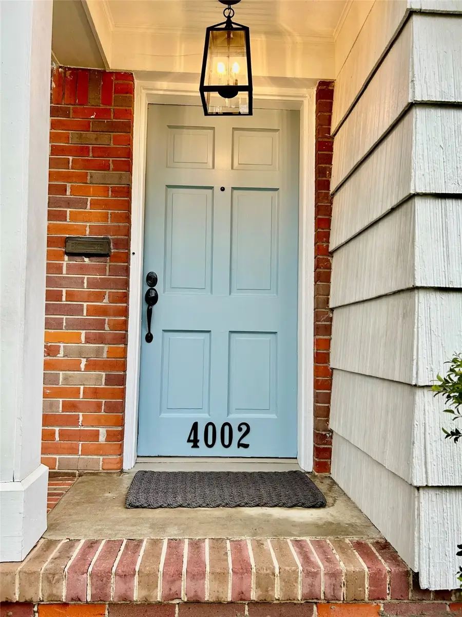 4002 Milton Street, West University Place, TX 77005 - Image #2