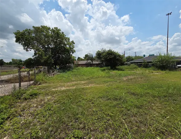 5514 Jensen Drive, Houston, TX 77026