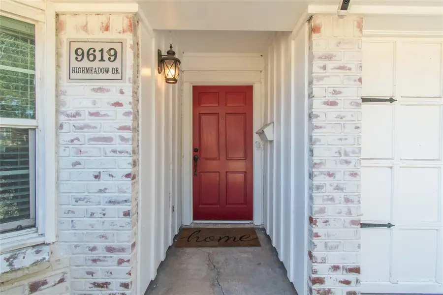 9619 Highmeadow Drive, Houston, TX 77063 - Image #3