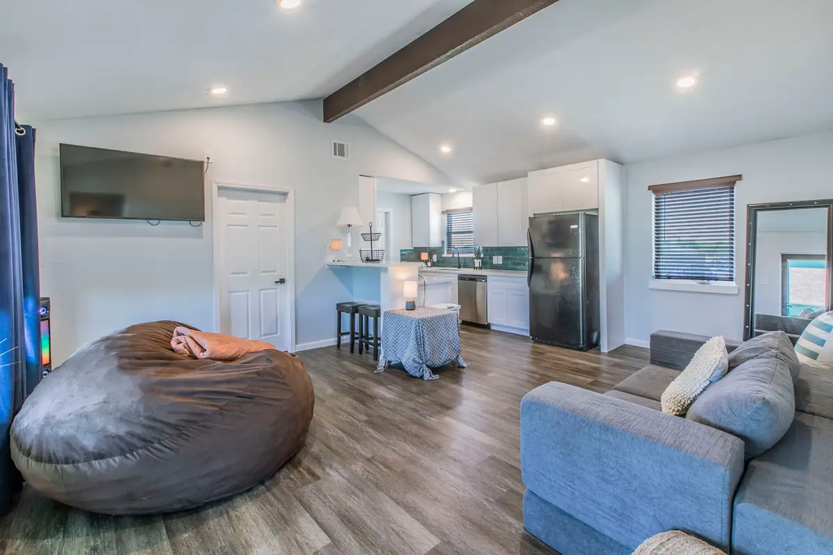 1938 Moms Road, Port Bolivar, TX 77650 - Image #1