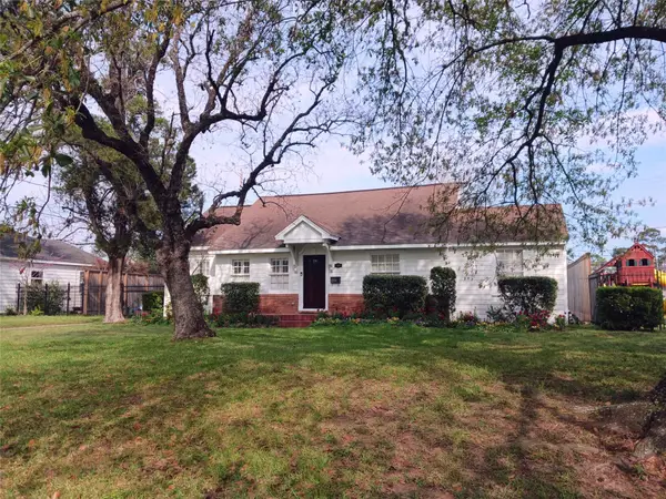 3110 Randall Street, Houston, TX 77018