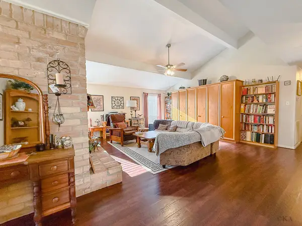 3306 Hunterwood Drive, Missouri City, TX 77459