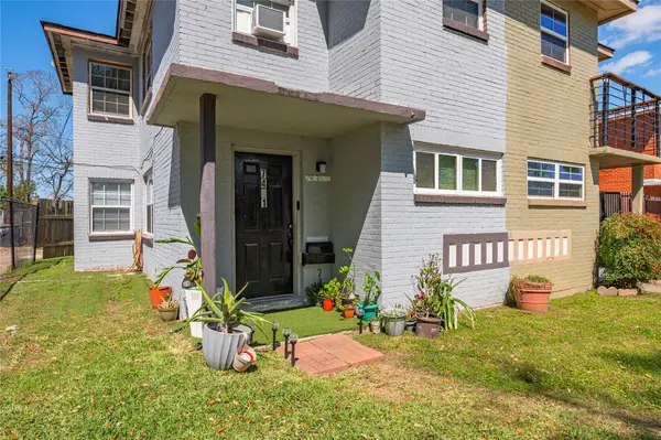 7431 Moline Street, Houston, TX 77087