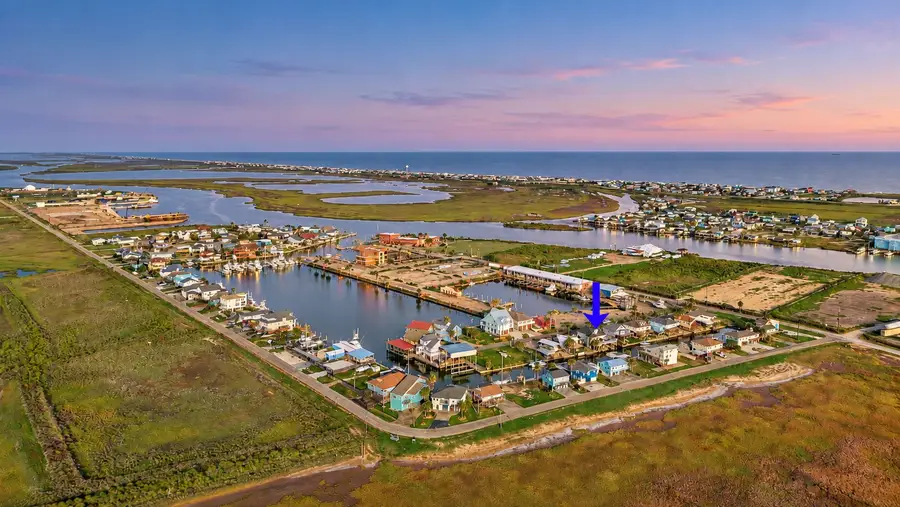 19 King Fish Lane, Freeport, TX 77541 - #3