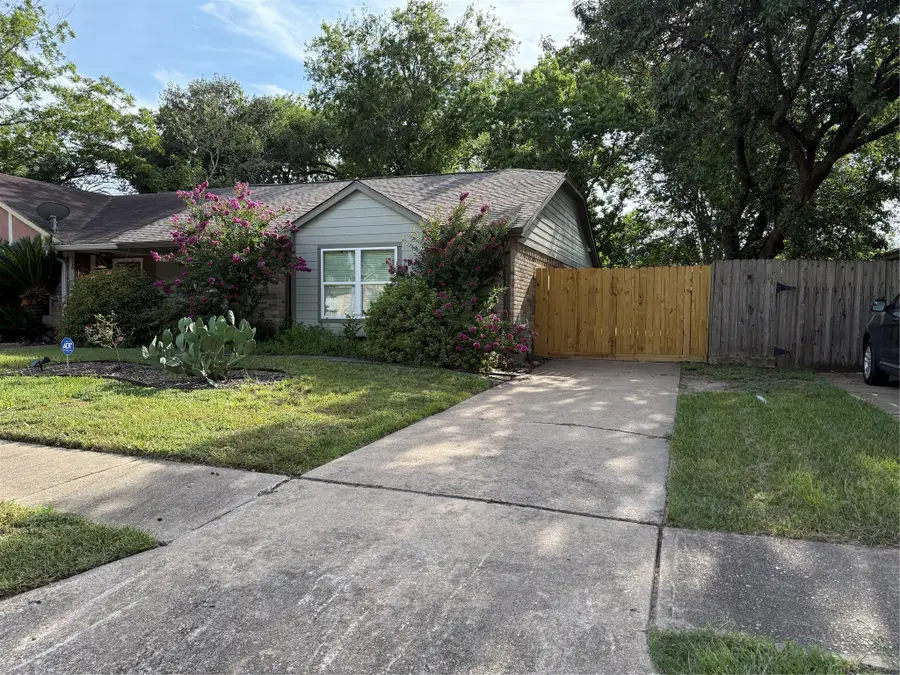 3842 Westmeadow Drive, Houston, TX 77082 - Image #3