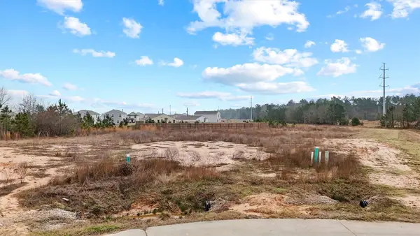 305 Road 5102, Cleveland, TX 77327